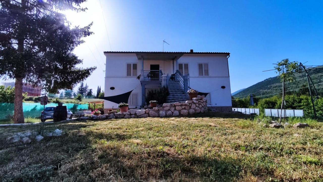 Bed and Breakfast Dal Compare à San Pio delle Camere Extérieur photo